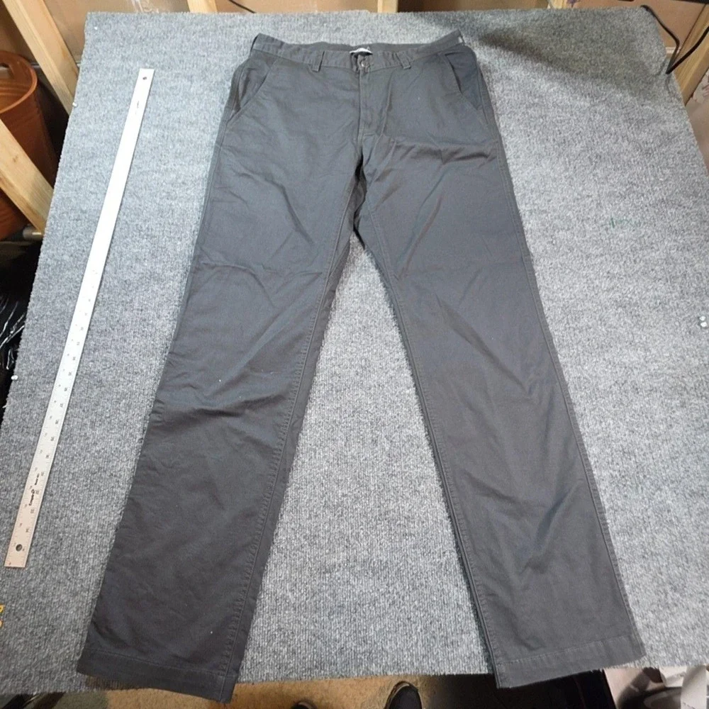 The North Face Pants Mens 33x34 Gray Chino Canvas Straight Leg Outdoor Casual